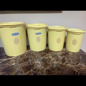 Vintage 1970s Tupperware